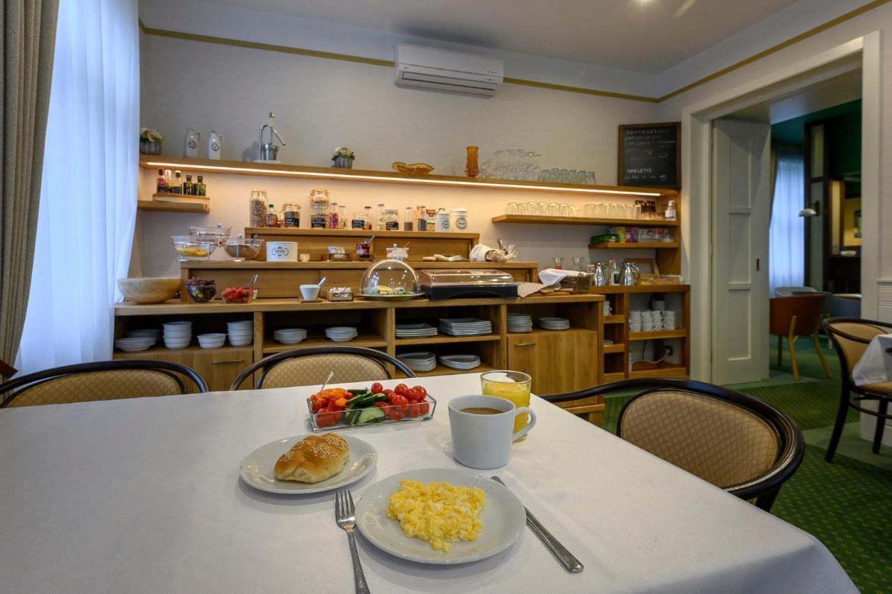 Hotel Zelena Marina 弗尔赫拉比 外观 照片