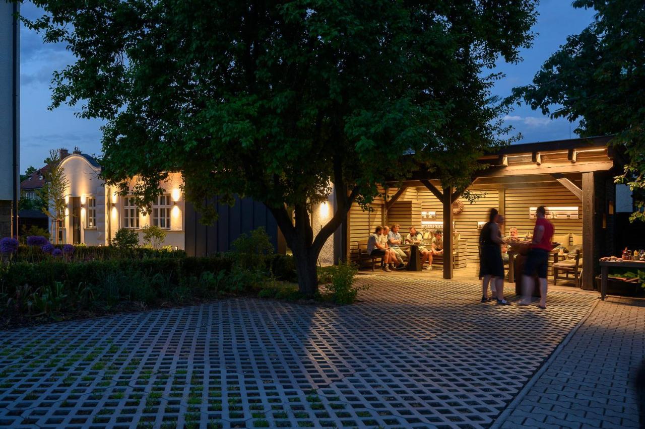 Hotel Zelena Marina 弗尔赫拉比 外观 照片