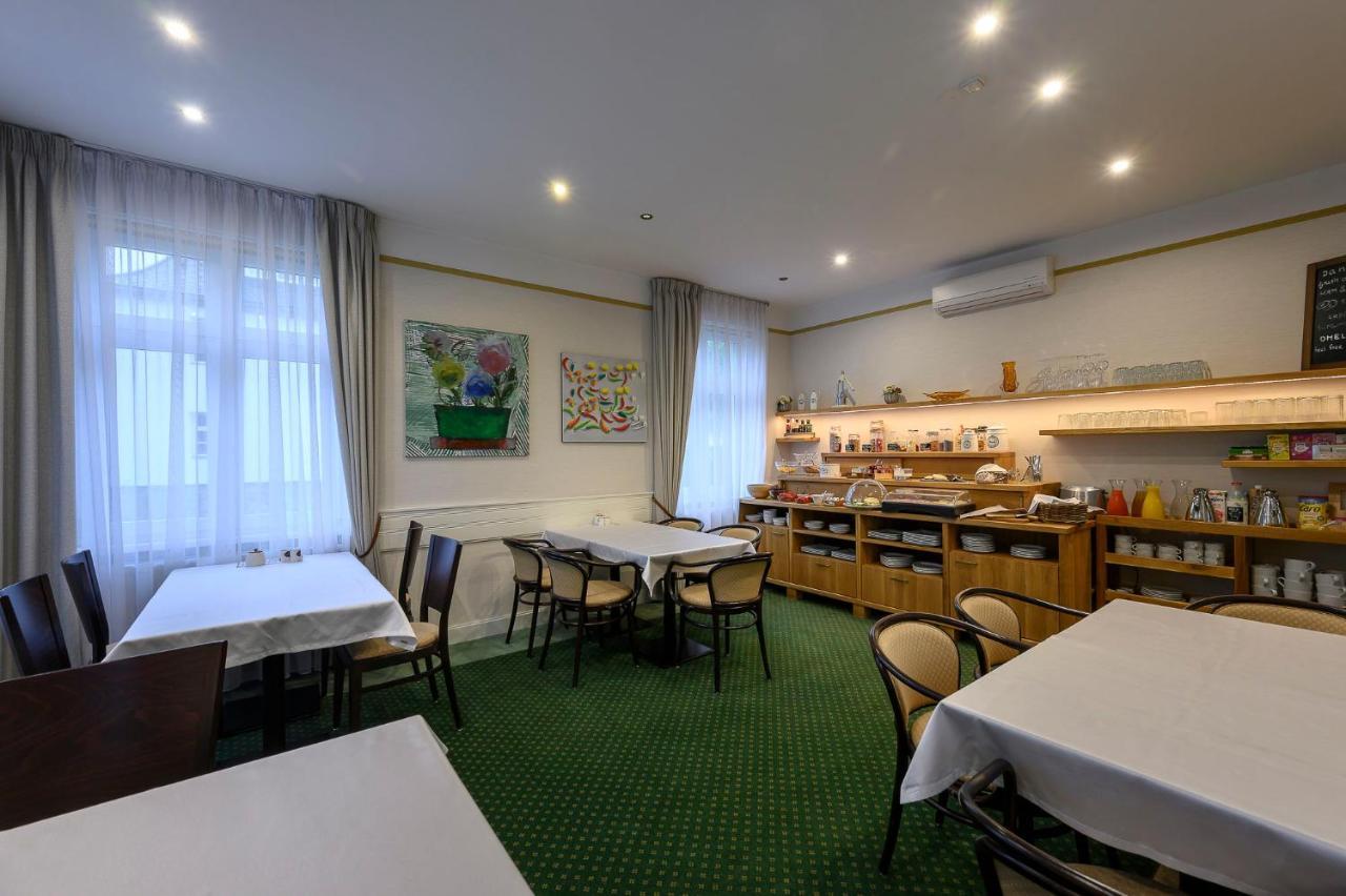 Hotel Zelena Marina 弗尔赫拉比 外观 照片